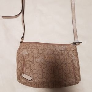 [NWOT] Calvin Klein Crossbody Bag